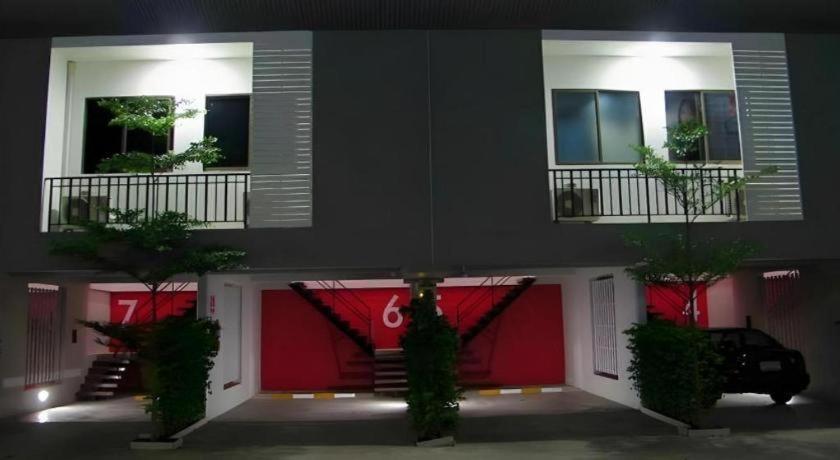 189 Resort Bangkok Exterior photo